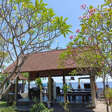 Beach Side Amed Delem Family Ambat Luaran gambar