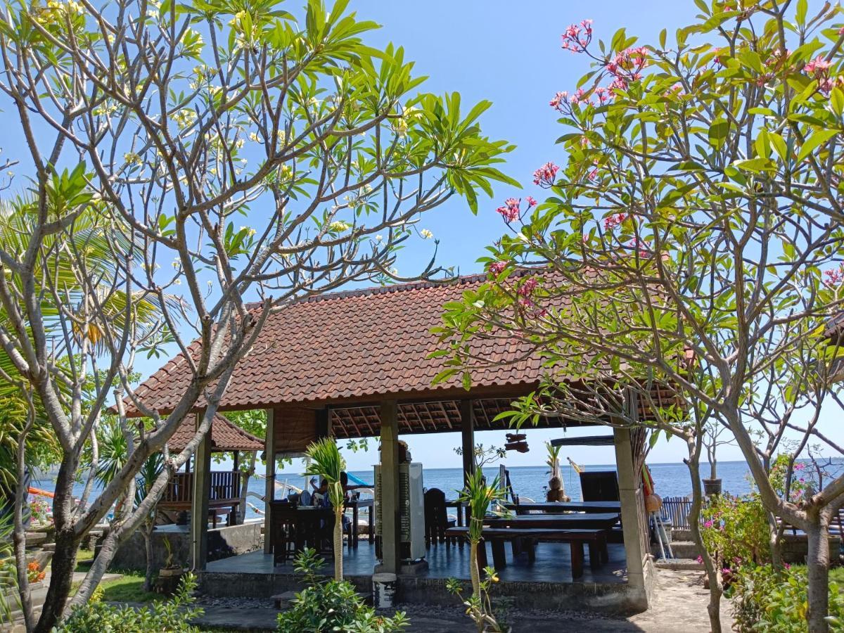 Beach Side Amed Delem Family Ambat Luaran gambar